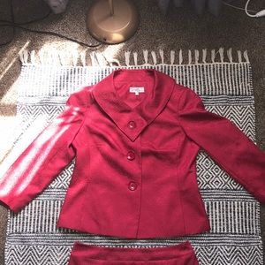 Woman’s suit set 💋